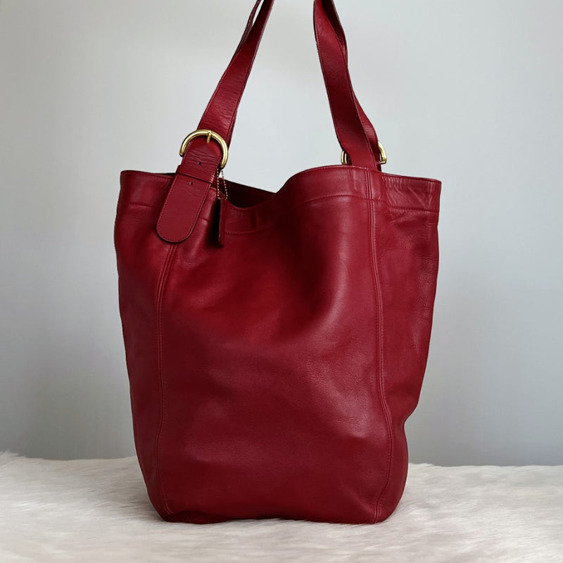 Coach Maroon Leather Large Bucket Shoulder Bag – Luxury Trade