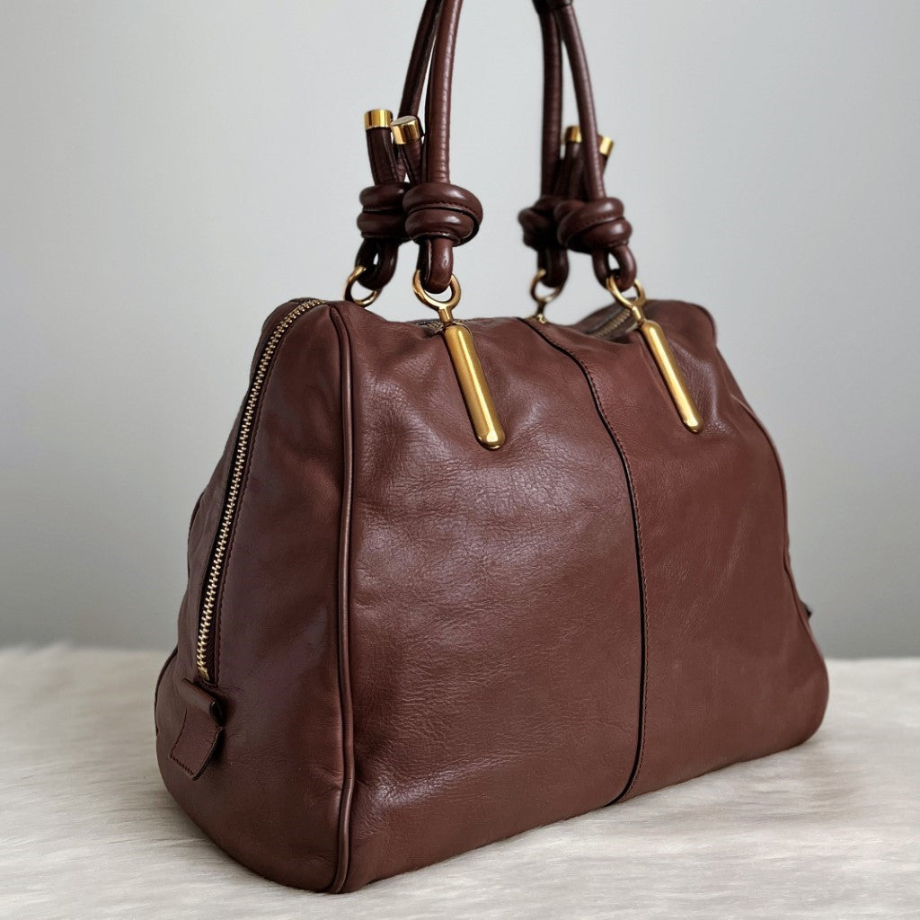 Chloe Chocolate Leather Classic Career Shoulder Bag