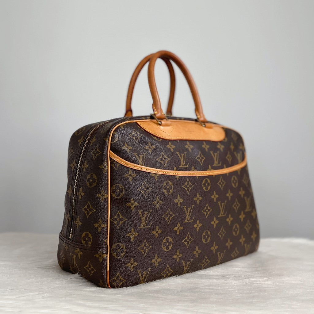 Louis Vuitton Signature Monogram Deauville Tote