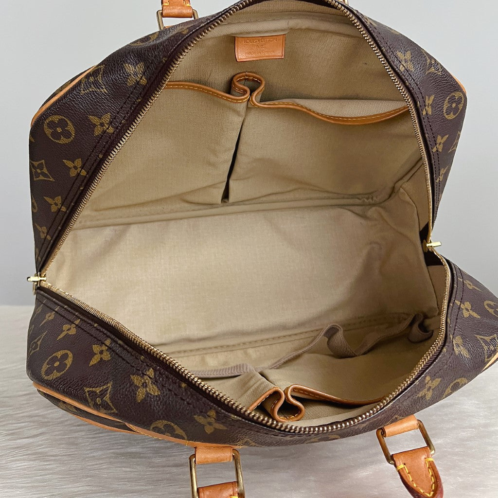 Louis Vuitton Signature Monogram Deauville Tote