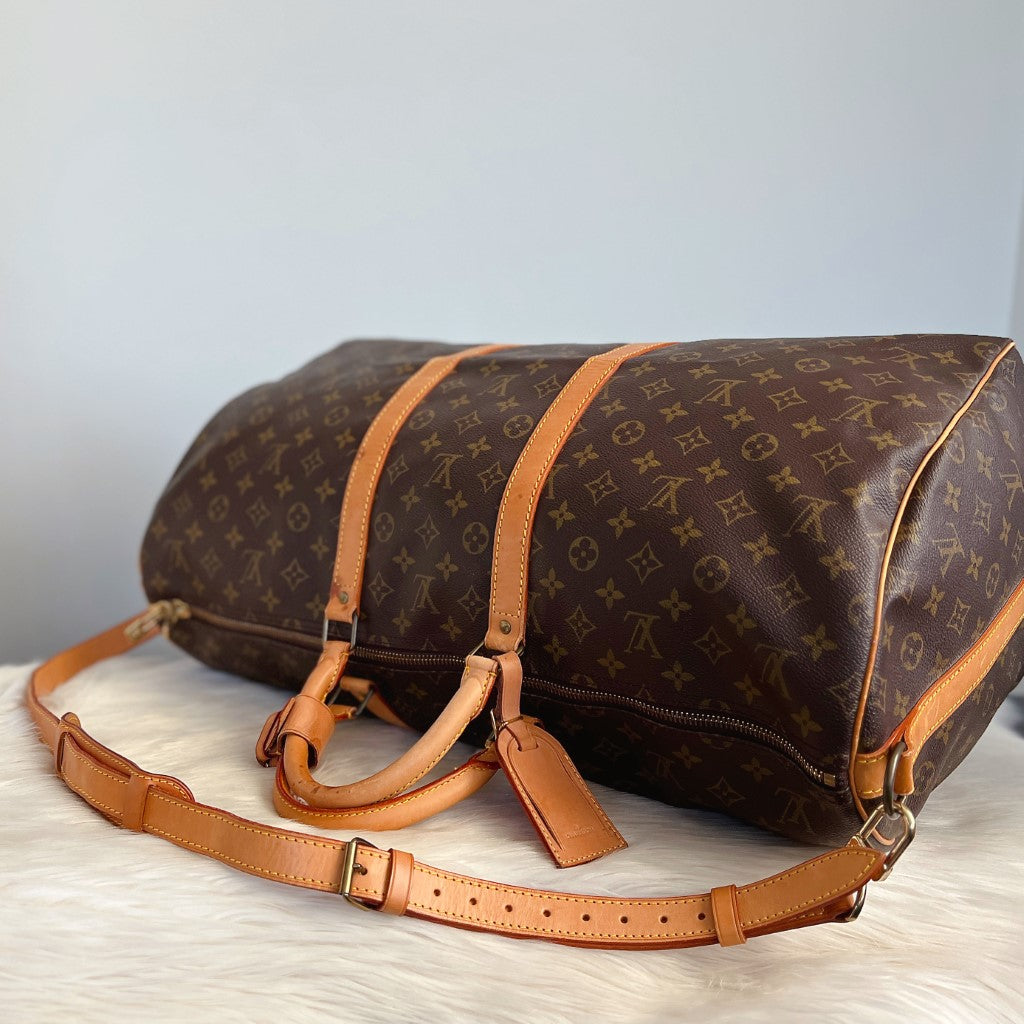 Louis Vuitton Signature Monogram Bandouliere Keepall 55 Travel Bag