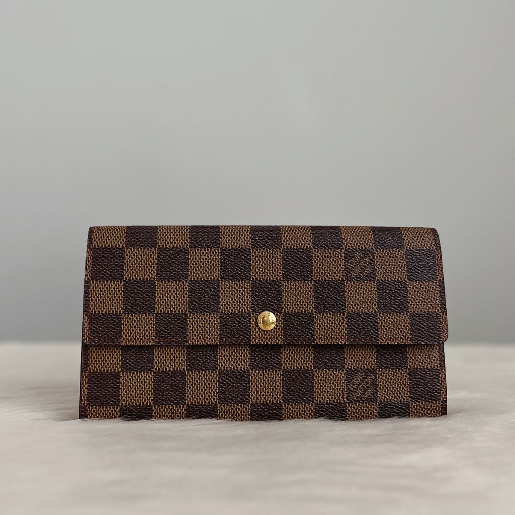 Louis Vuitton Signature Damier Zip Compartment Long Fold Wallet