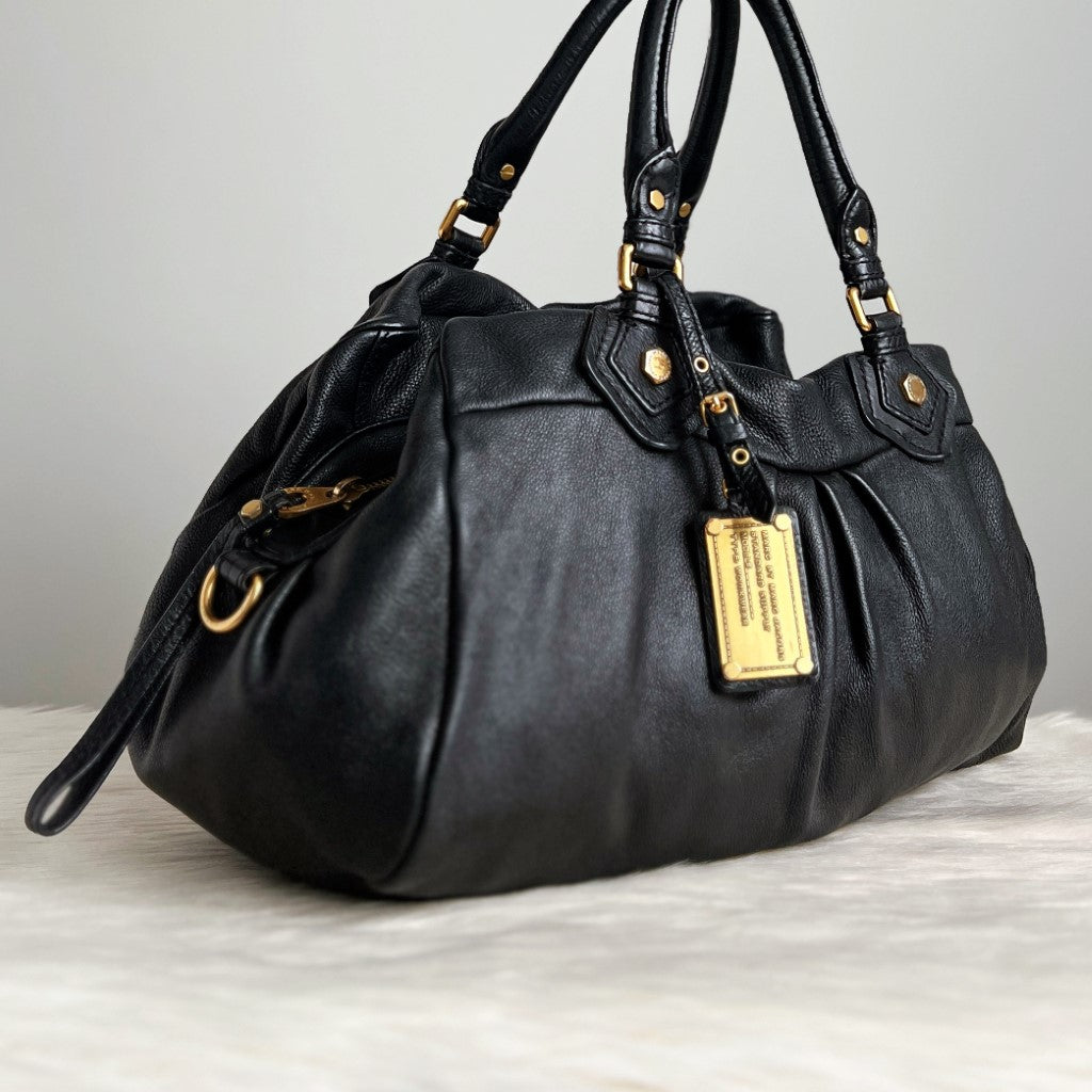 Marc Jacobs Black Leather Classic Q Large 2 Way Shoulder Bag