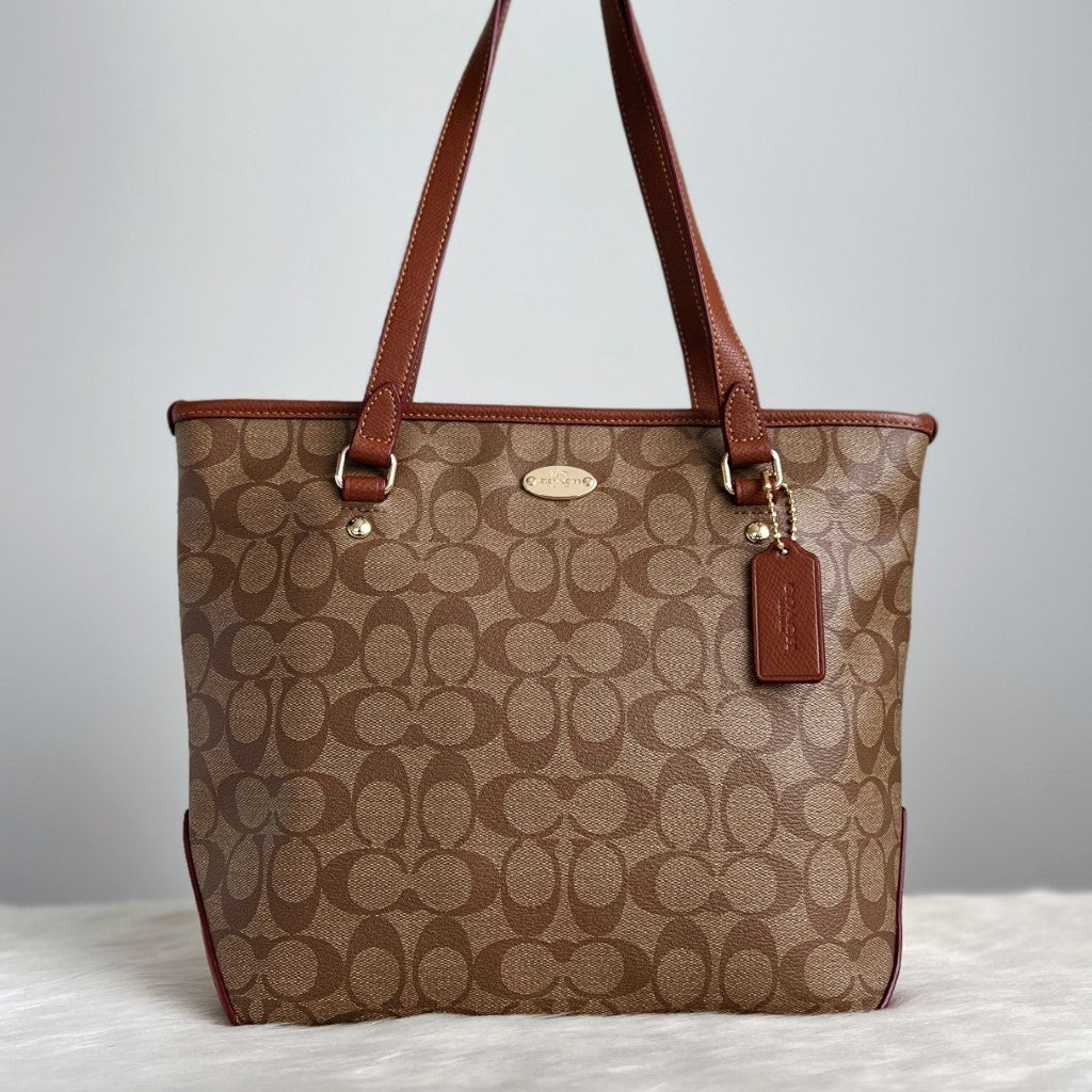 Coach Signature Monogram Classic Shopper Shoulder Bag