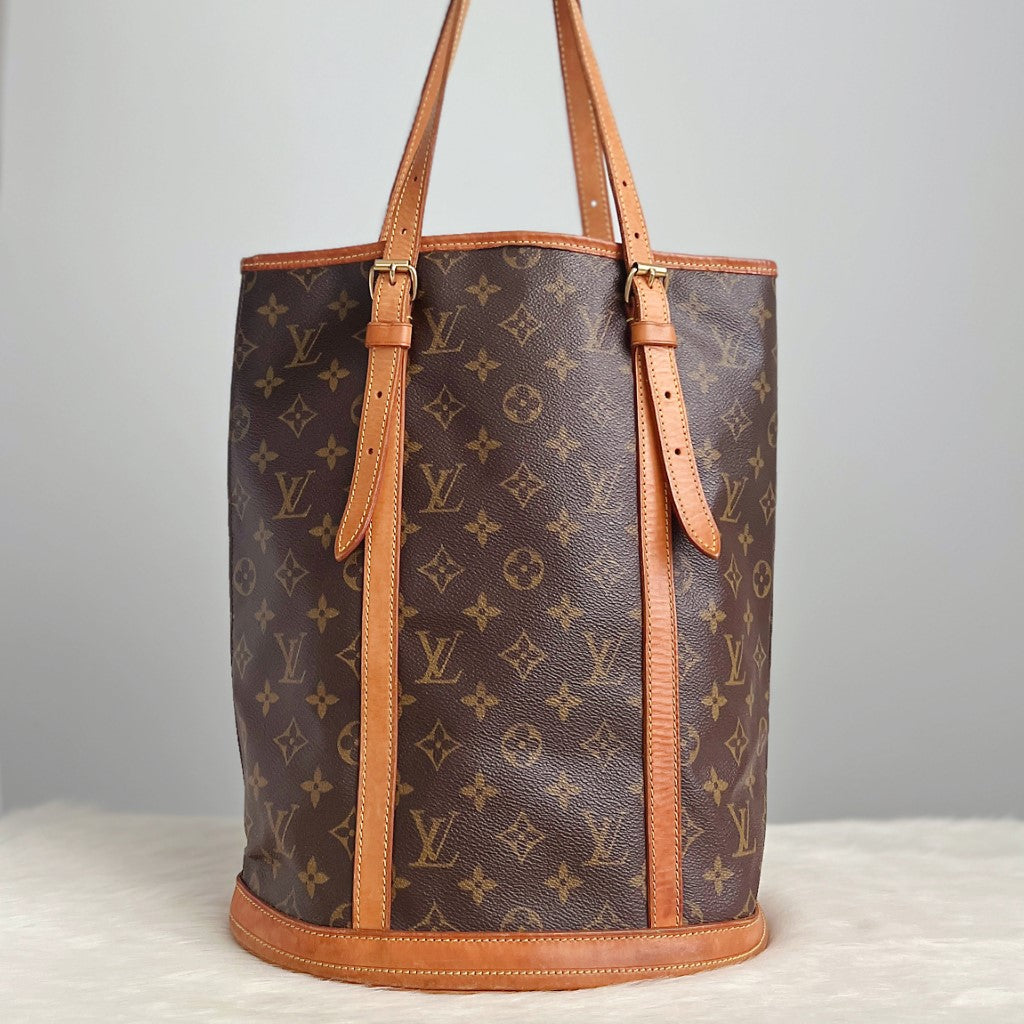 Louis Vuitton Signature Monogram Bucket GM Shoulder Bag