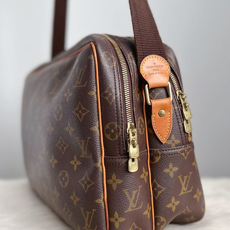 Louis Vuitton Signature Monogram Reporter GM Unisex Large Shoulder Bag –  Luxury Trade