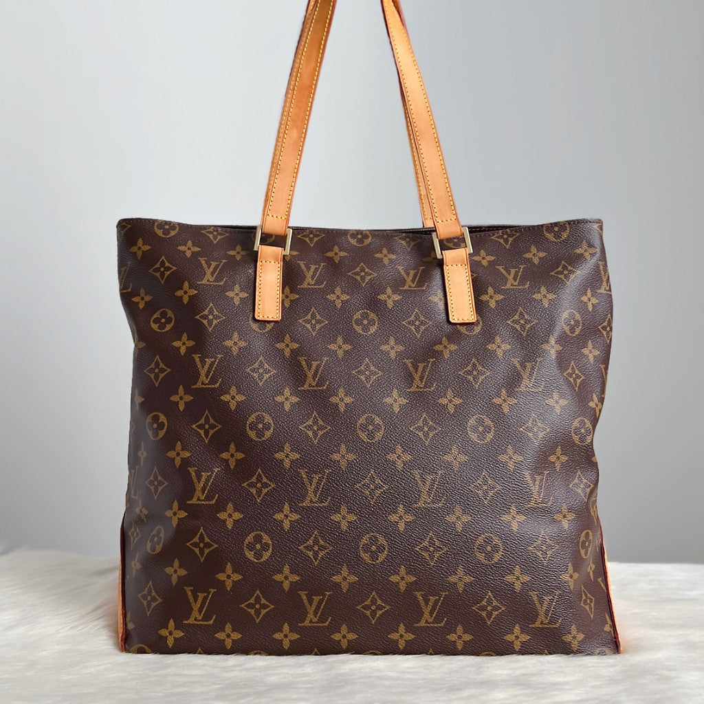 Louis Vuitton Signature Monogram Cabas Mezzo Shoulder Bag