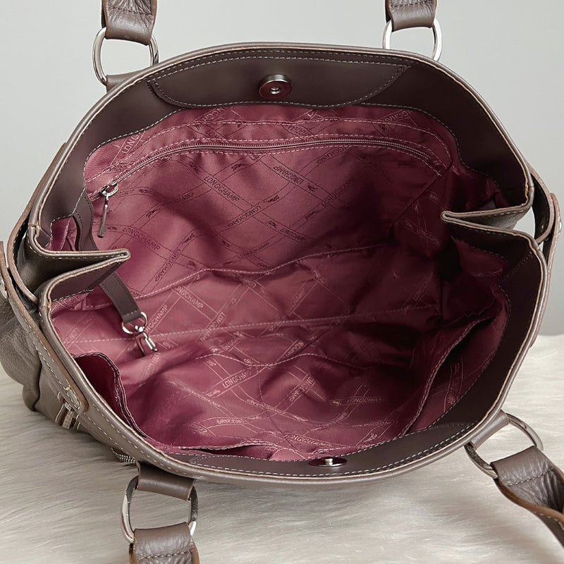 Longchamp Taupe Leather Career Shoulder Bag Excellent