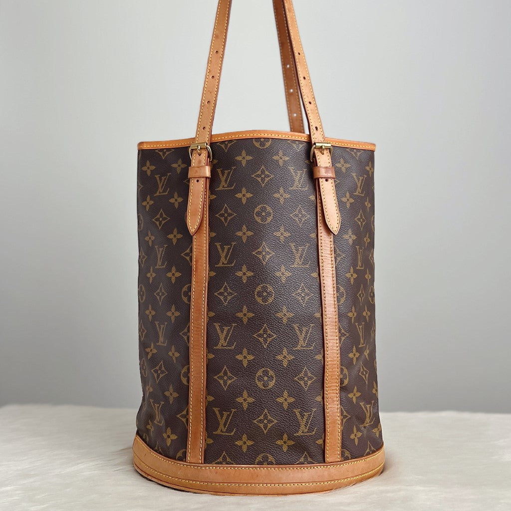 Louis Vuitton Signature Monogram Bucket GM Shoulder Bag