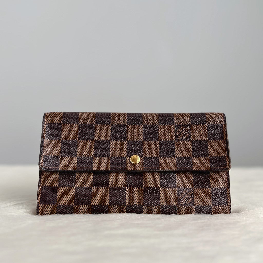 Louis Vuitton Signature Damier Zip Compartment Long Fold Wallet