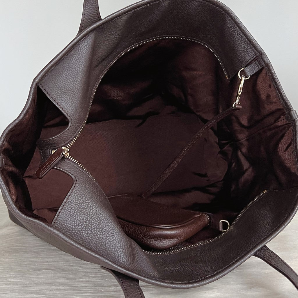 Bally Dark Chocolate Leather Large Shoulder Bag with Pouch Excellent