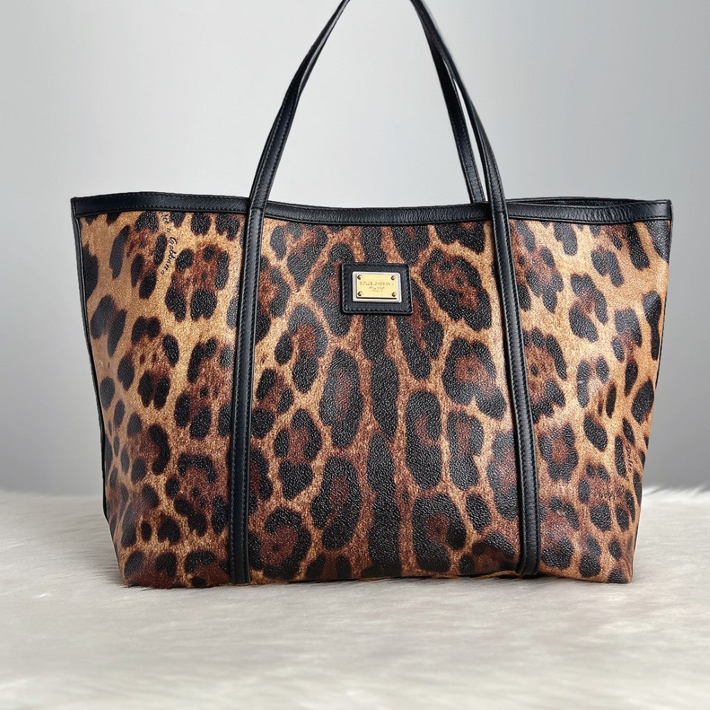 Dolce & Gabbana D&G Leopard Print Shopper Shoulder Bag