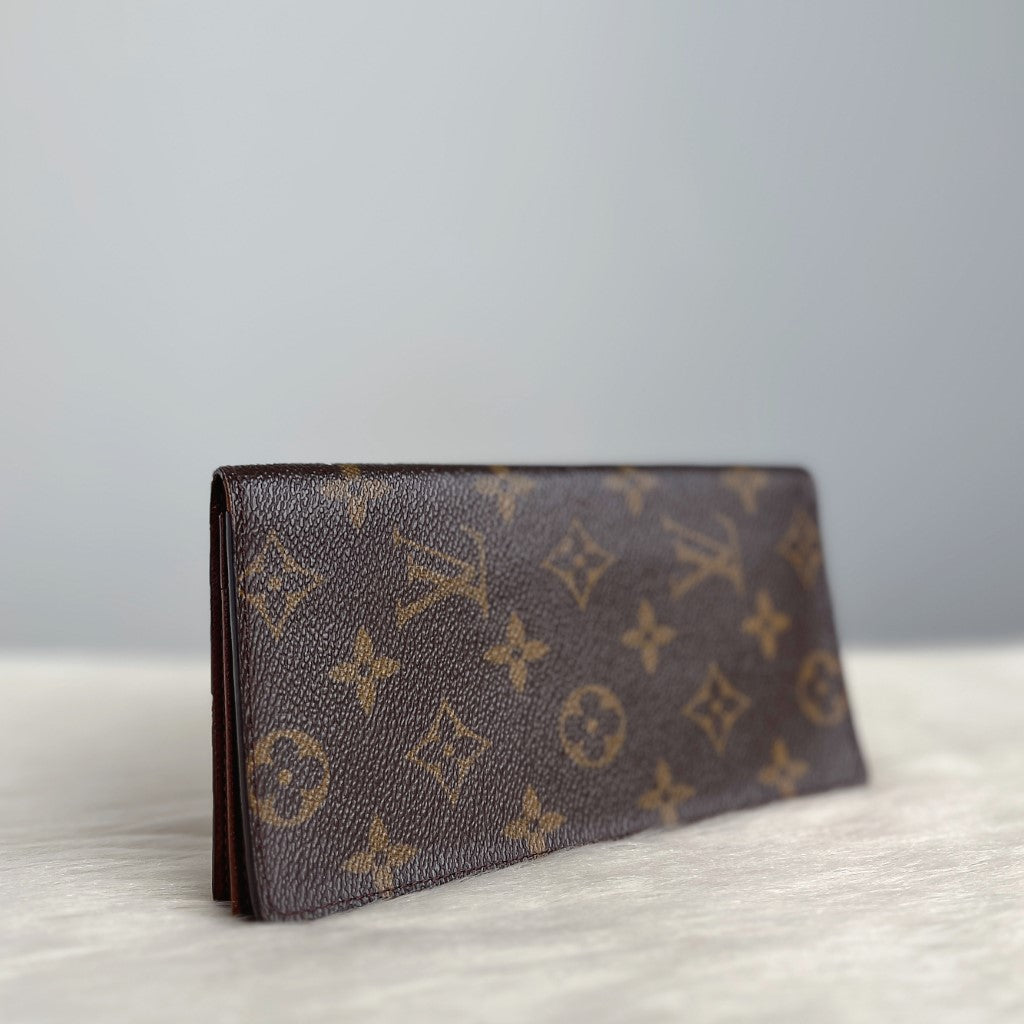 Louis Vuitton Monogram Classic Long Fold Unisex Wallet