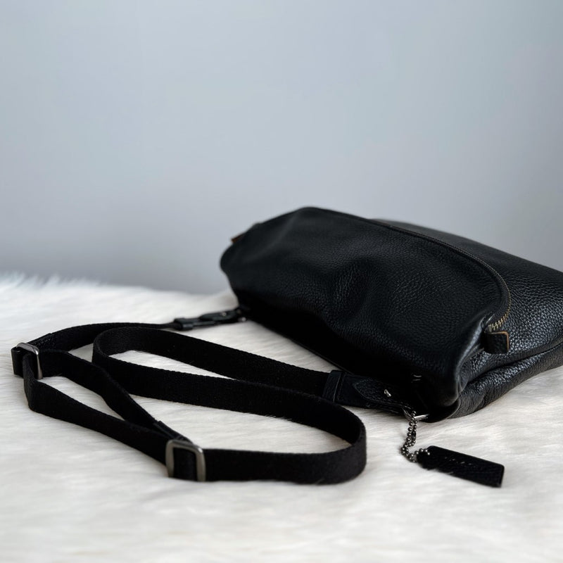 Coach Black Leather Unisex Messenger Crossbody Shoulder Bag