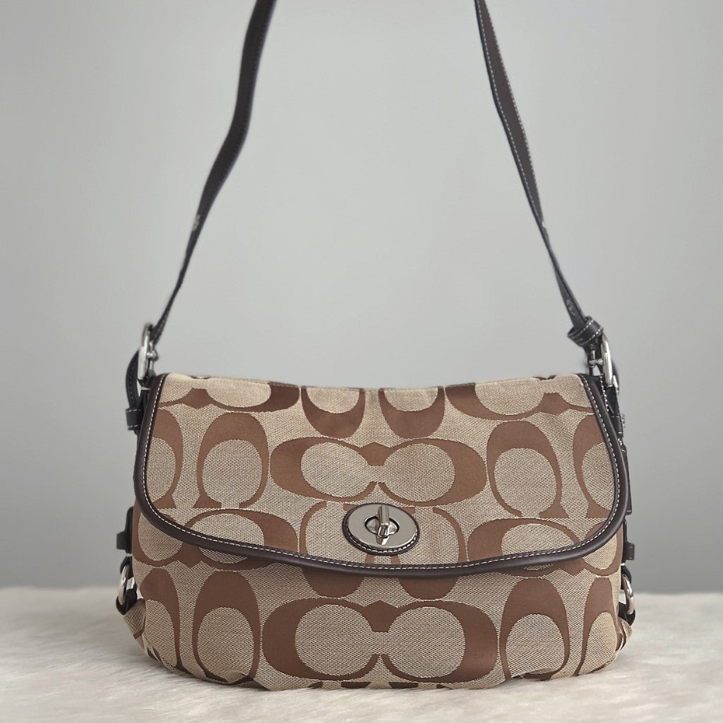 Coach Signature Monogram Messenger Crossbody Shoulder Bag