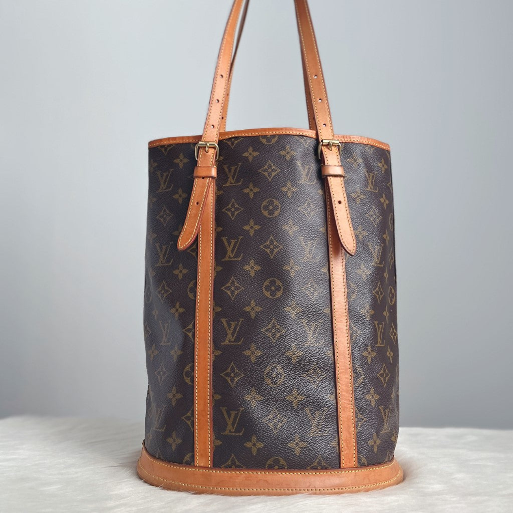 Louis Vuitton Signature Monogram Bucket GM Shoulder Bag