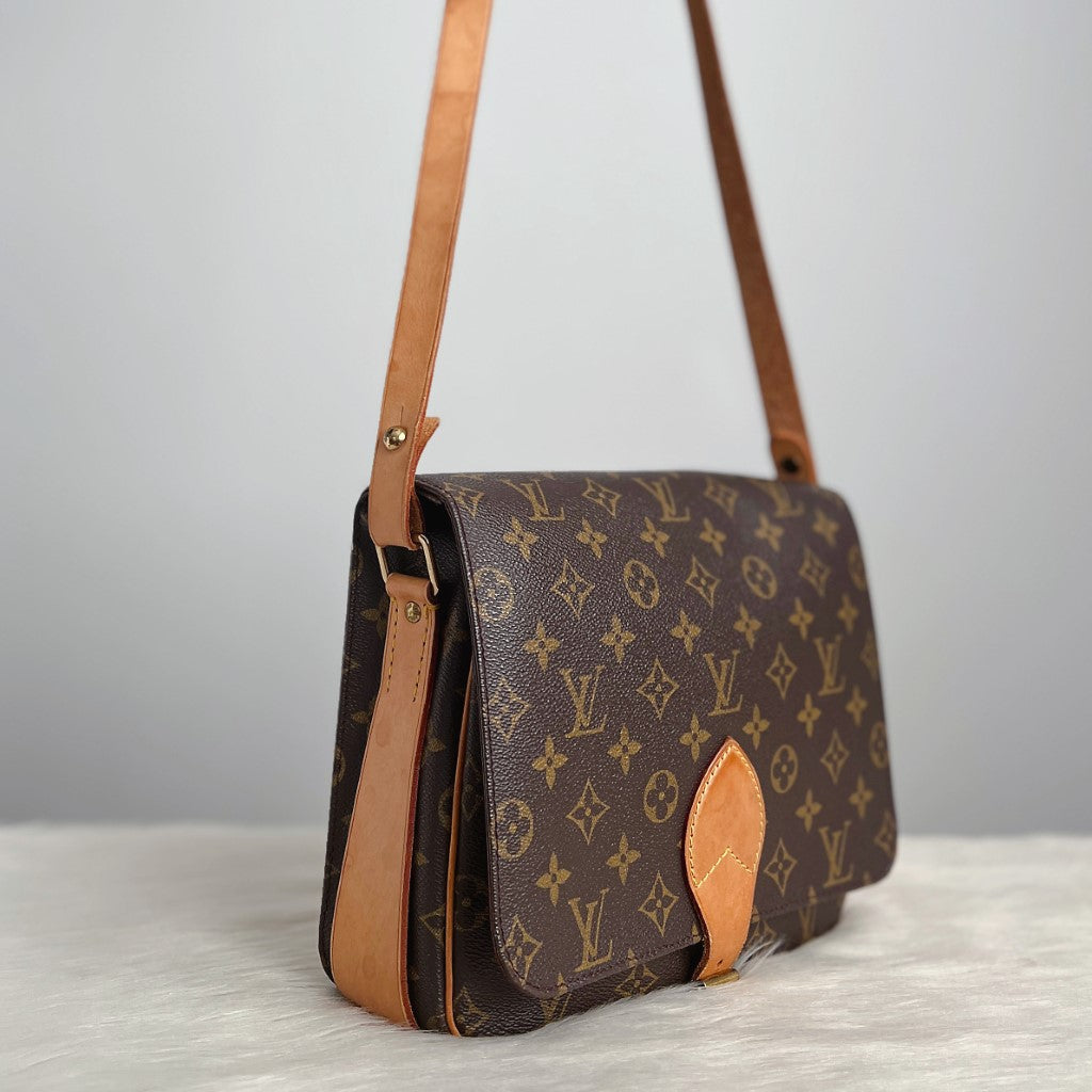 Louis Vuitton Signature Monogram Cartouchiere GM Crossbody Shoulder Bag