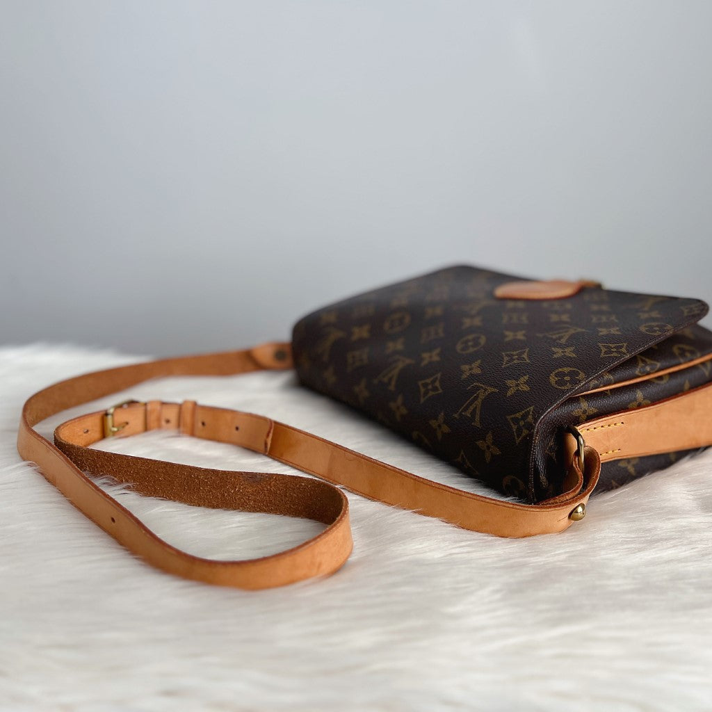 Louis Vuitton Signature Monogram Cartouchiere GM Crossbody Shoulder Bag