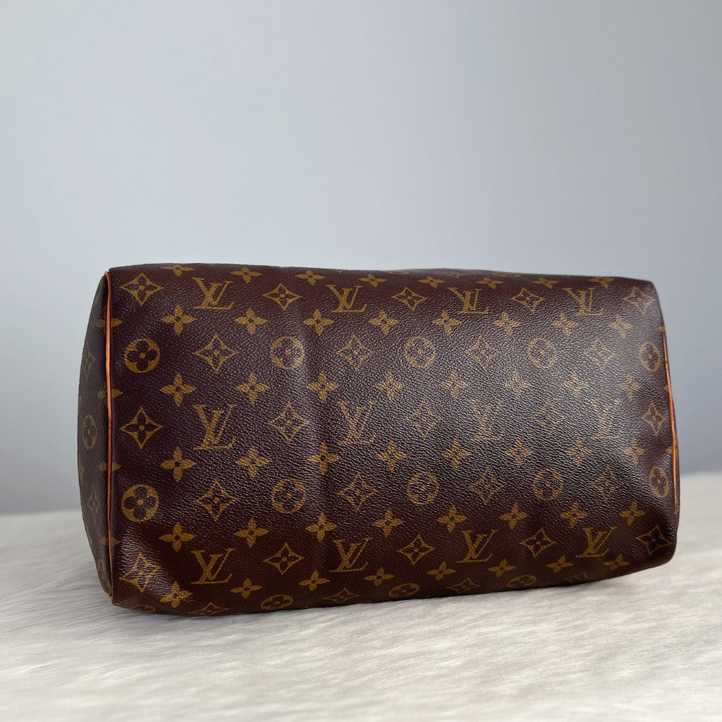 Louis Vuitton Signature Monogram Speedy 35 Bag + Lock & Keys