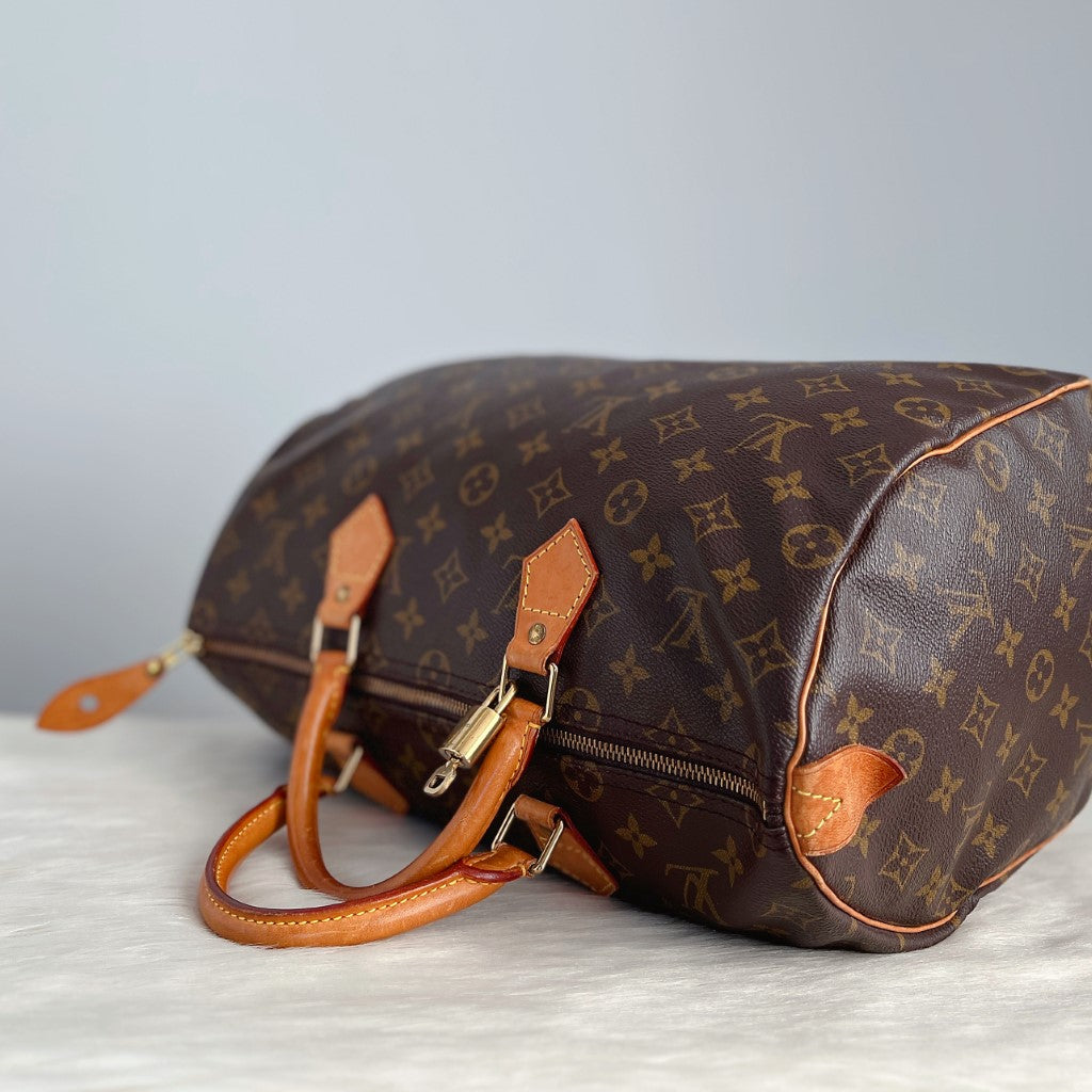 Louis Vuitton Signature Monogram Speedy 35 Bag + Lock & Keys