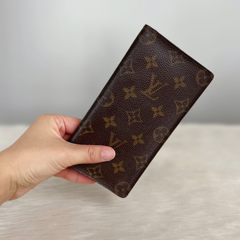 Louis Vuitton Signature Monogram Fold Long Wallet