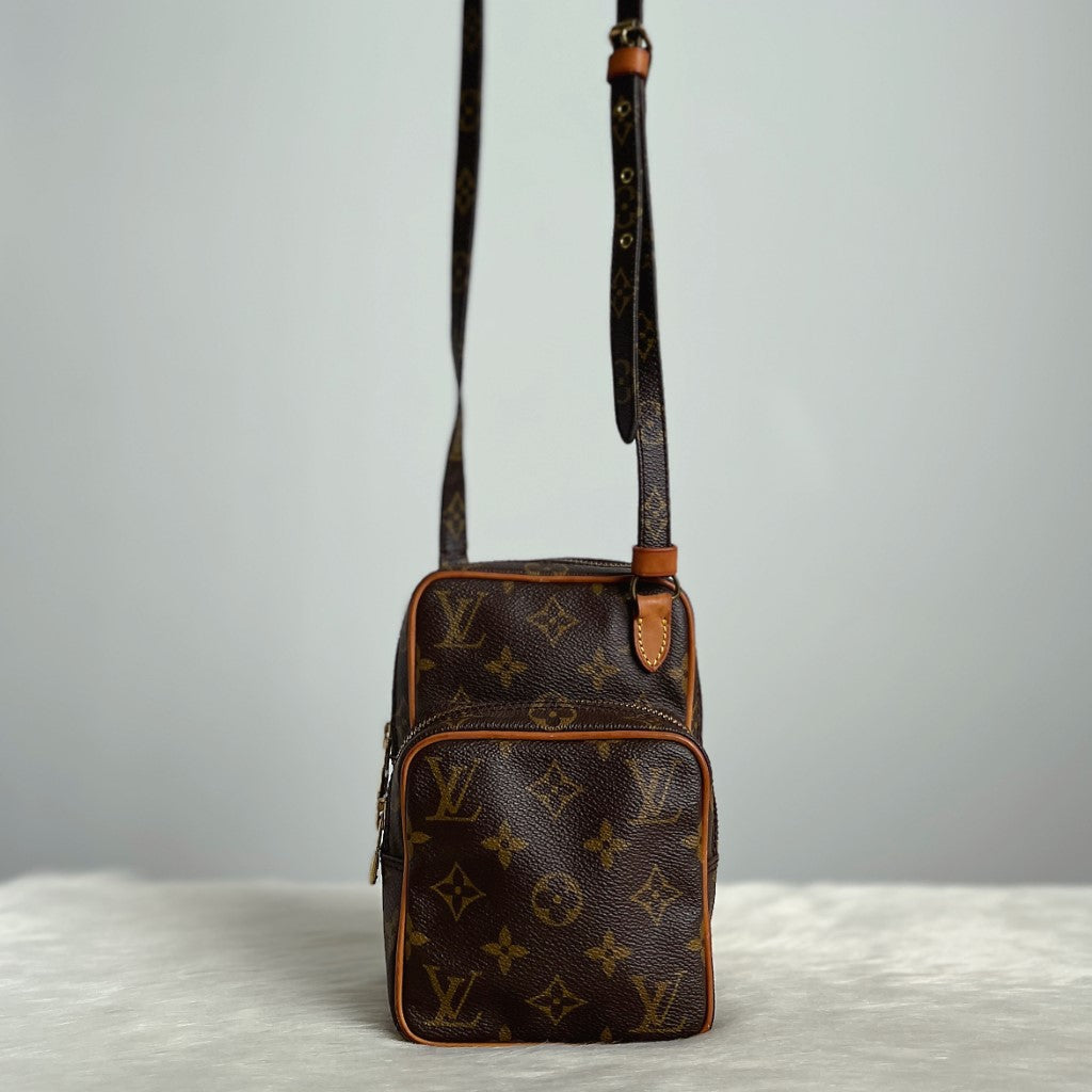 Louis Vuitton Signature Monogram Mini Amazon Crossbody Shoulder Bag