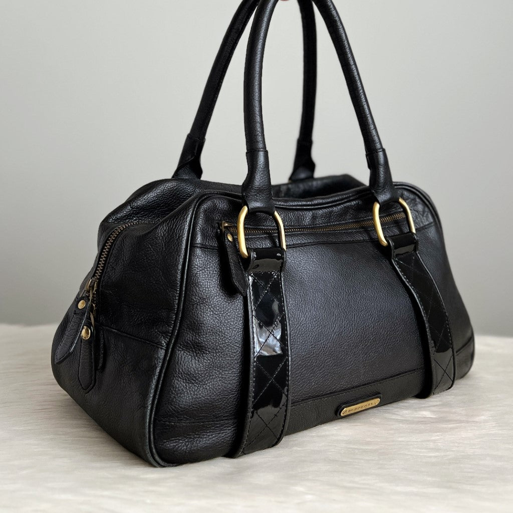 Burberry Black Leather Classic Career Shoulder Bag