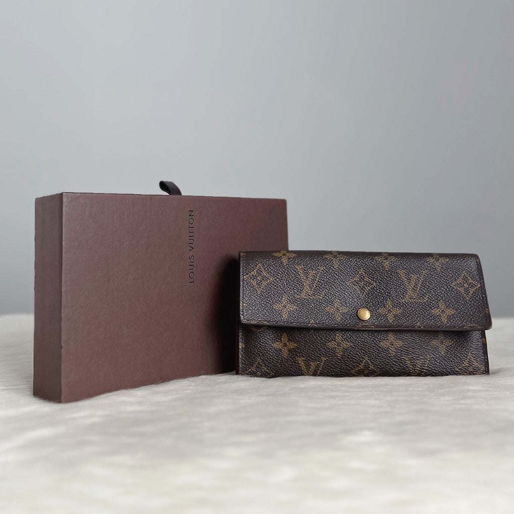 Louis Vuitton Signature Monogram Zip Compartment Long Wallet