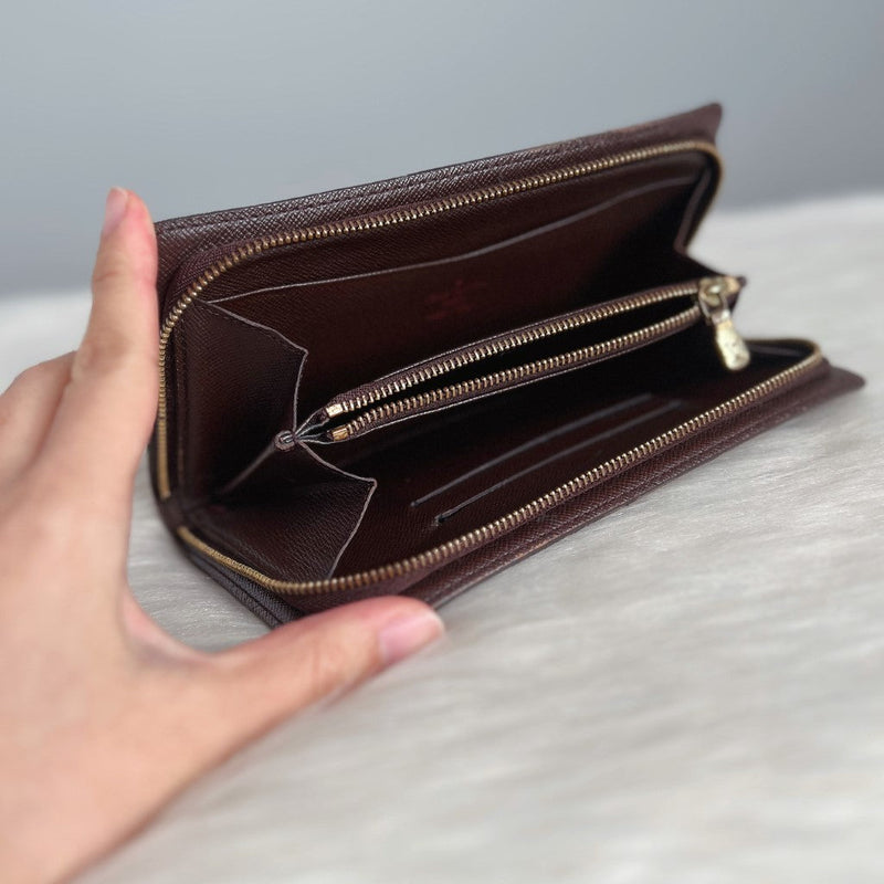 Louis Vuitton Signature Damier Zip Compartment Long Fold Wallet