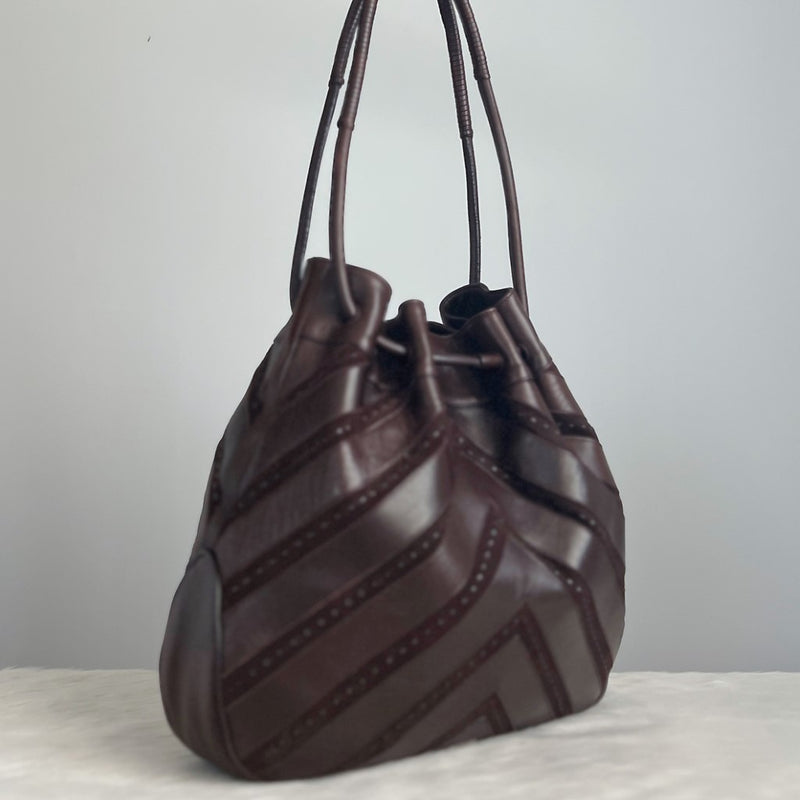 Ferragamo Brown Leather / Suede Patchwork Shoulder Bag Excellent