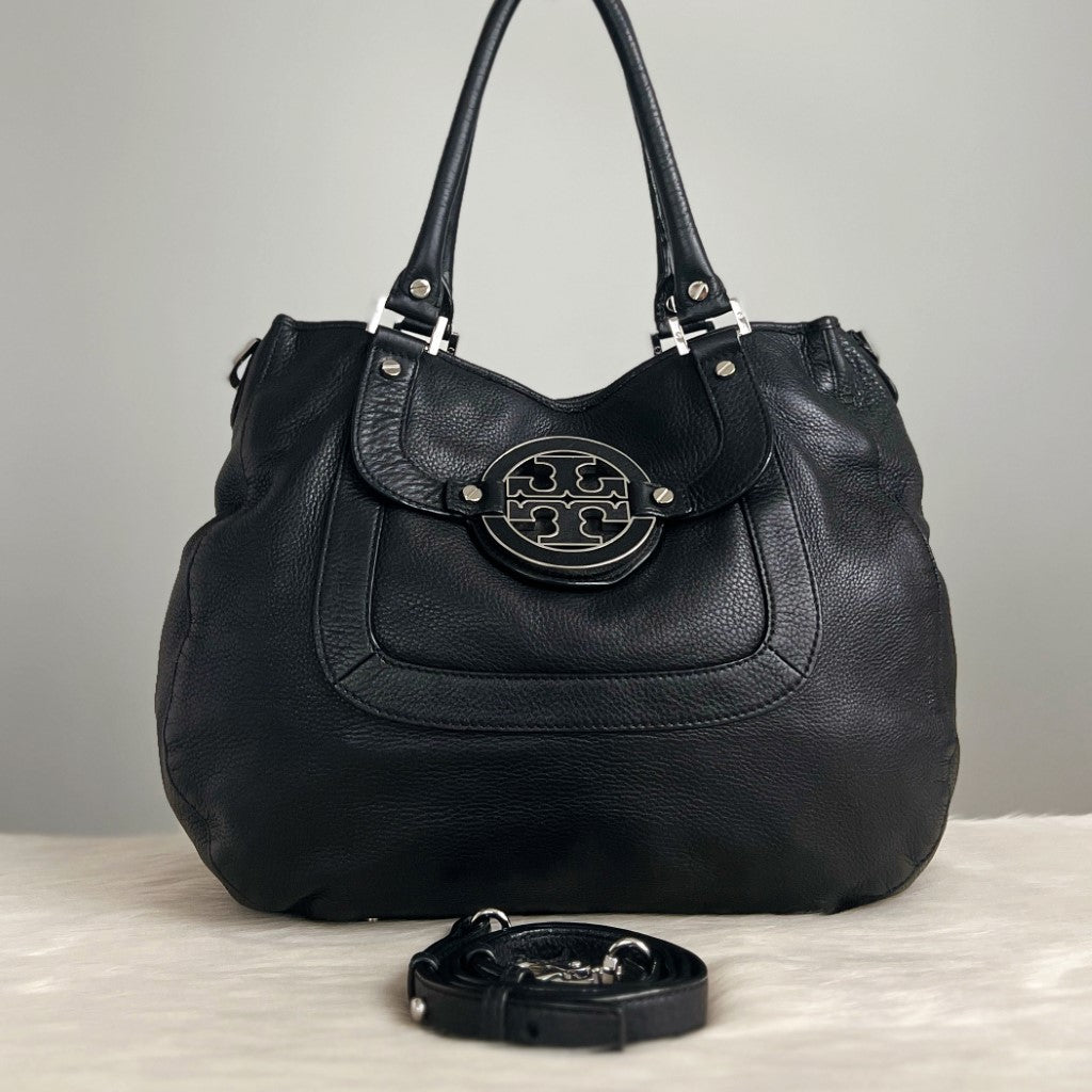 Tory Burch Black Leather Front Logo 2 Way Shoulder Bag Excellent