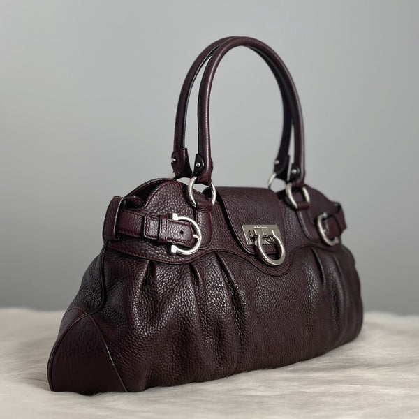 Salvatore Ferragamo Dark Chocolate Leather Signature Shoulder Bag Like New