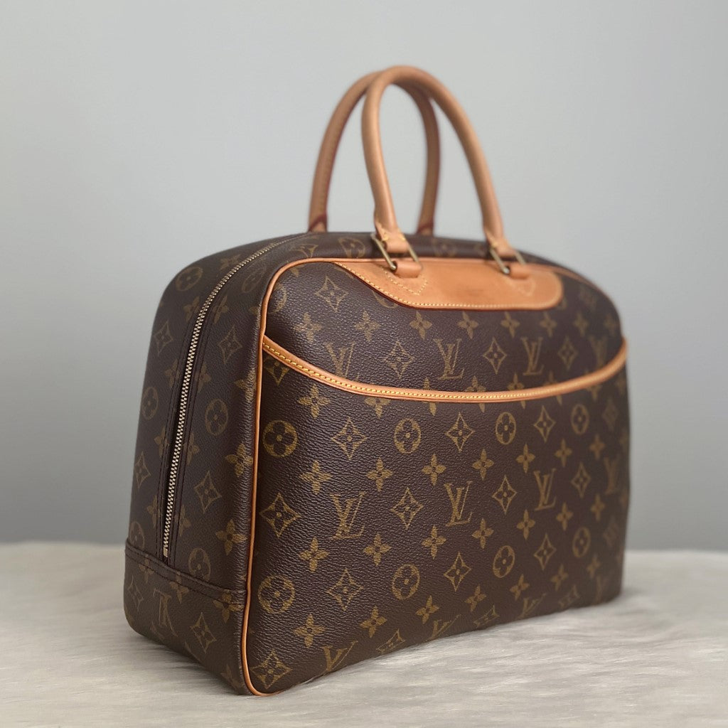 Louis Vuitton Signature Monogram Deauville Tote