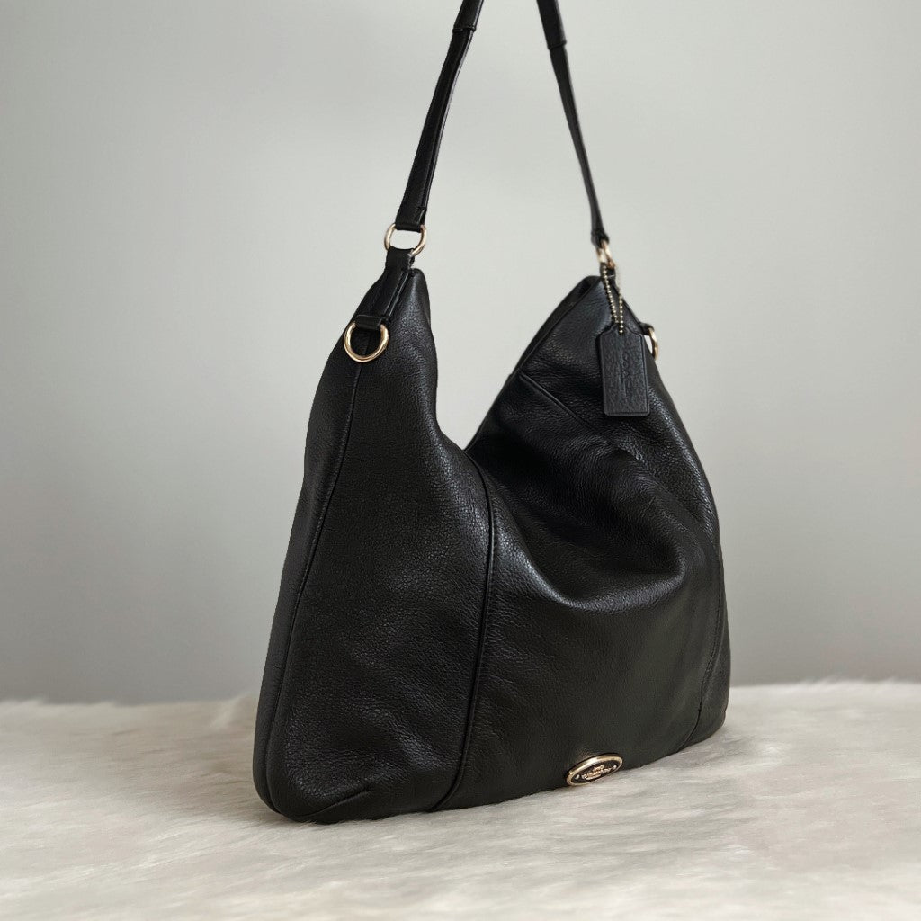 Coach Black Leather Front Logo Slouchy 2 Way Shoulder Bag