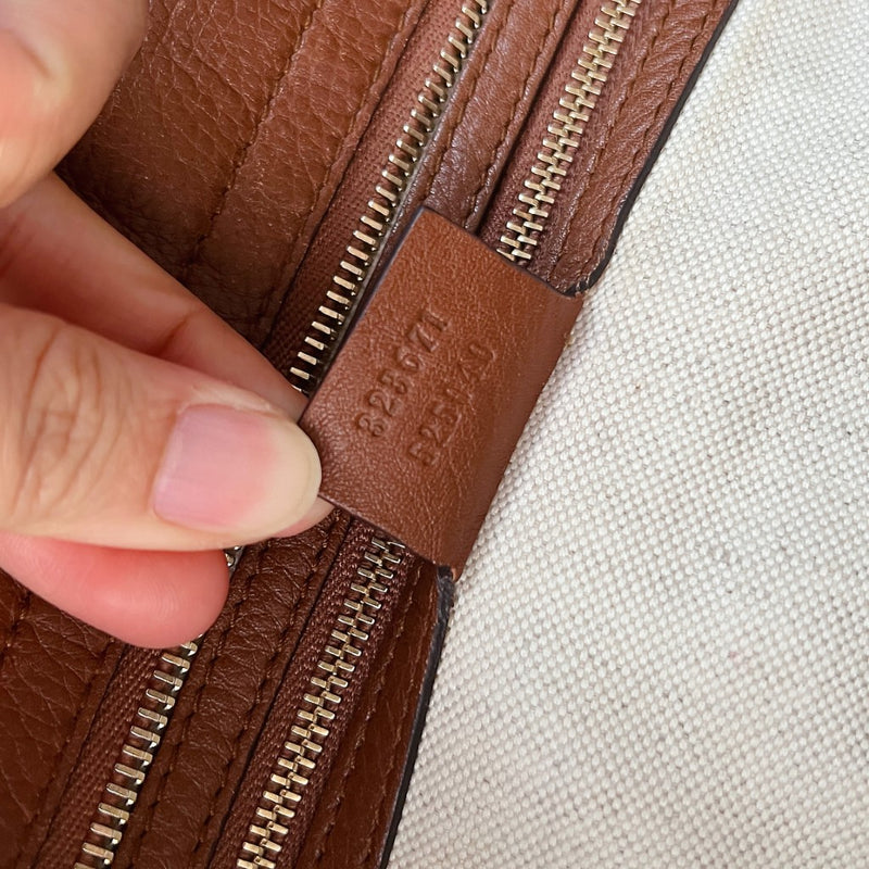 Gucci Brown Leather Charm Detail Career Shoulder Bag