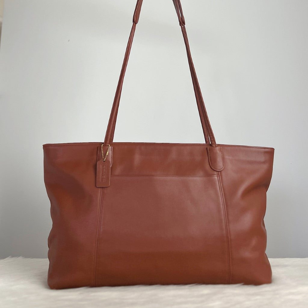 Coach Caramel Leather Classic Oversized Shoulder Bag