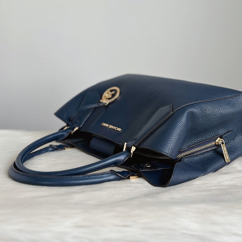 Michael Kors Navy Leather Triple Compartment 2 Way Shoulder Bag Like New