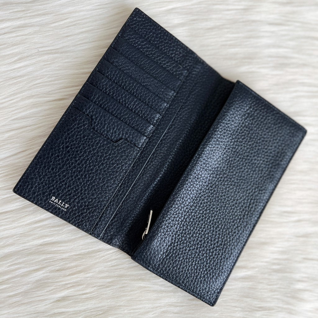 Bally Black Leather Zip Compartment Classic Unisex Long Wallet