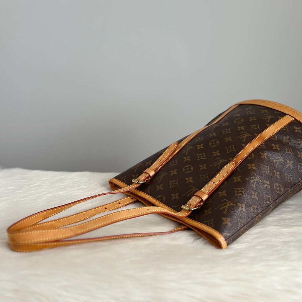 Louis Vuitton Signature Monogram Bucket GM Shoulder Bag