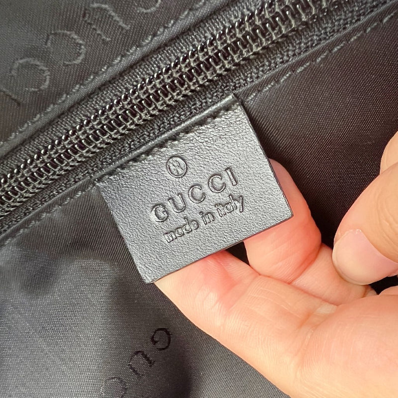 Gucci Black Front Logo Weekend Travel Bag