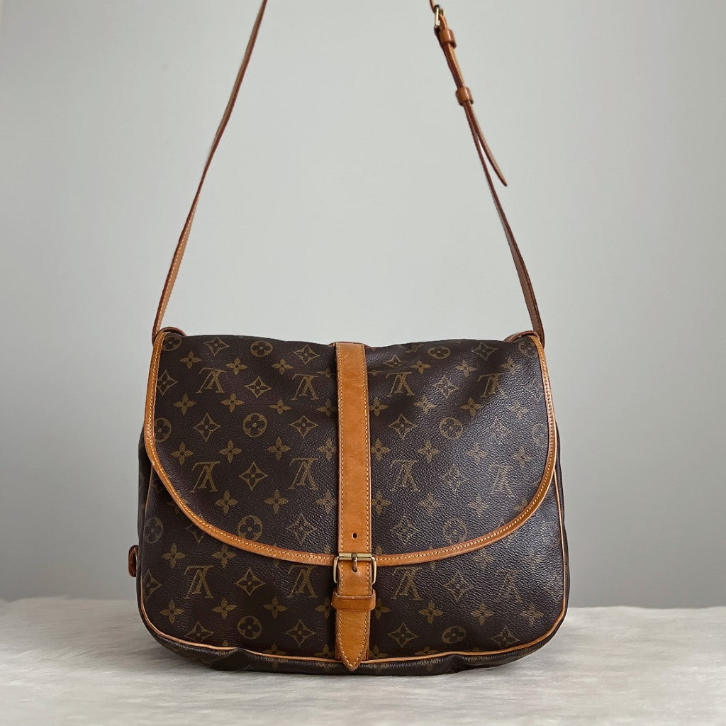 Louis Vuitton Monogram Double Sided Saumur 35 Crossbody Shoulder Bag