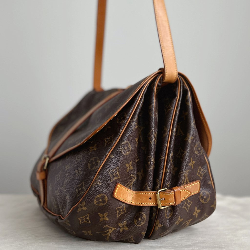 Louis Vuitton Monogram Double Sided Saumur 35 Crossbody Shoulder Bag