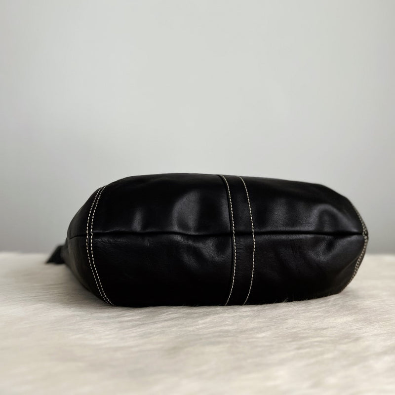 Coach Black Leather Front Pocket Half Moon Shoulder Bag