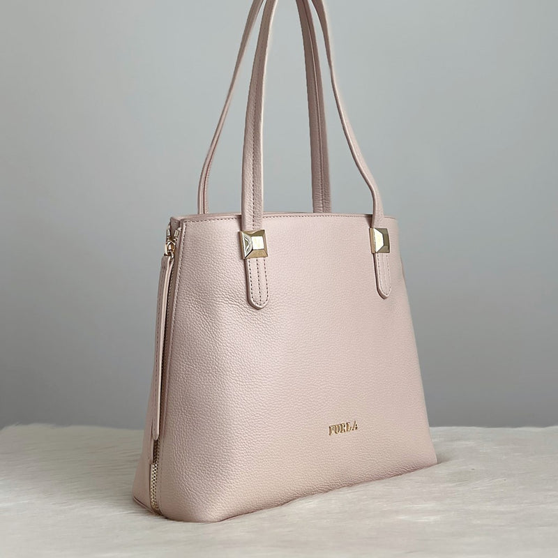 Furla Blush Pink Leather Front Logo Career Shoulder Bag Like New
