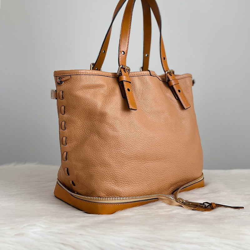 Chloe Caramel Leather Zip Detail Shoulder Bag
