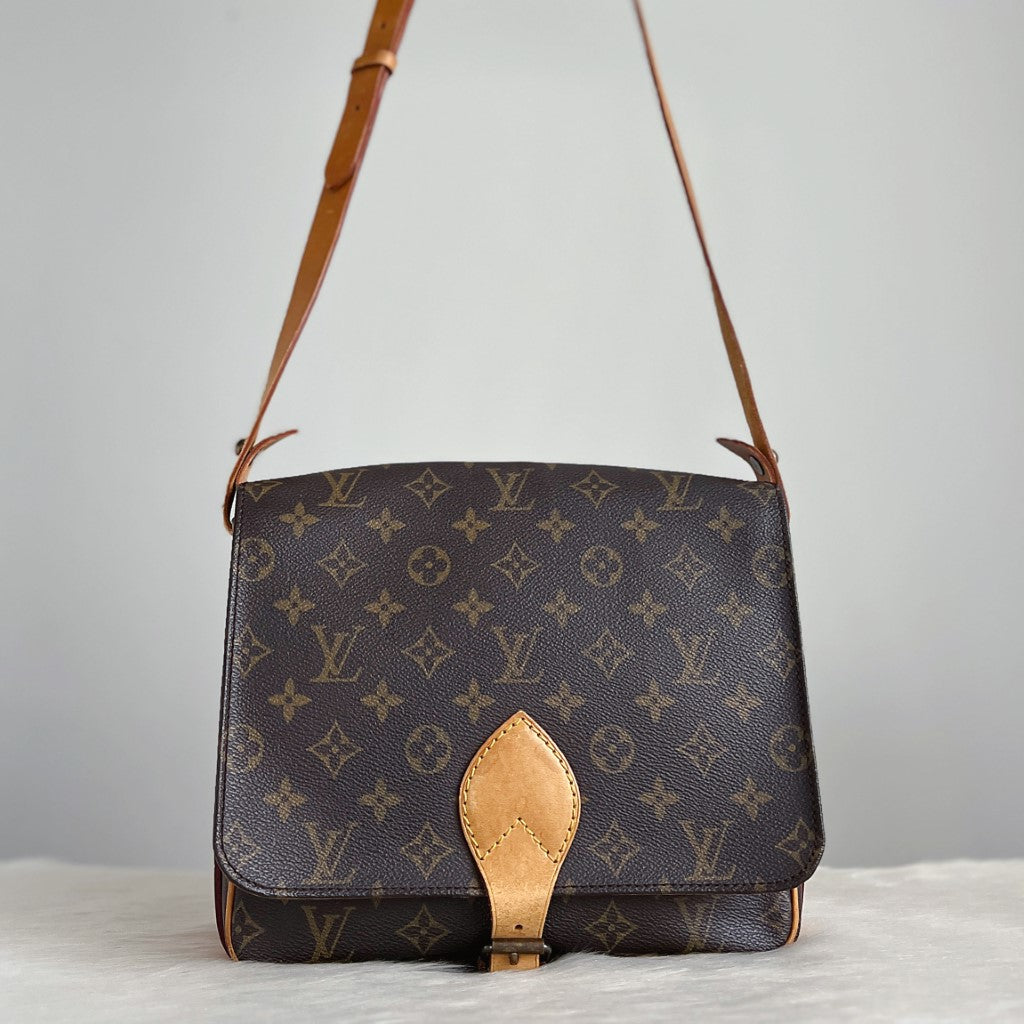 Louis Vuitton Signature Monogram Cartouchiere GM Crossbody Shoulder Bag