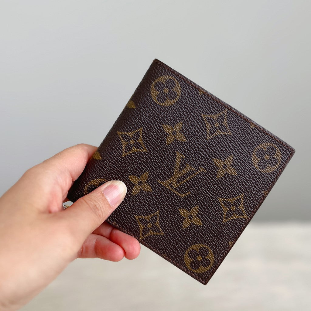 Louis Vuitton Monogram Porte Billet Monnaie Unisex Wallet