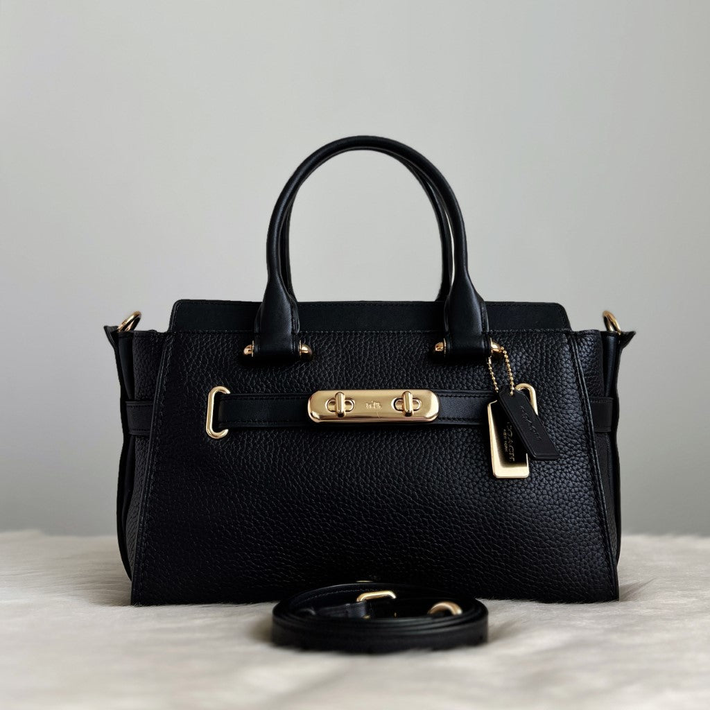 Coach Black Leather Tuck Lock Detail 2 Way Shoulder Bag