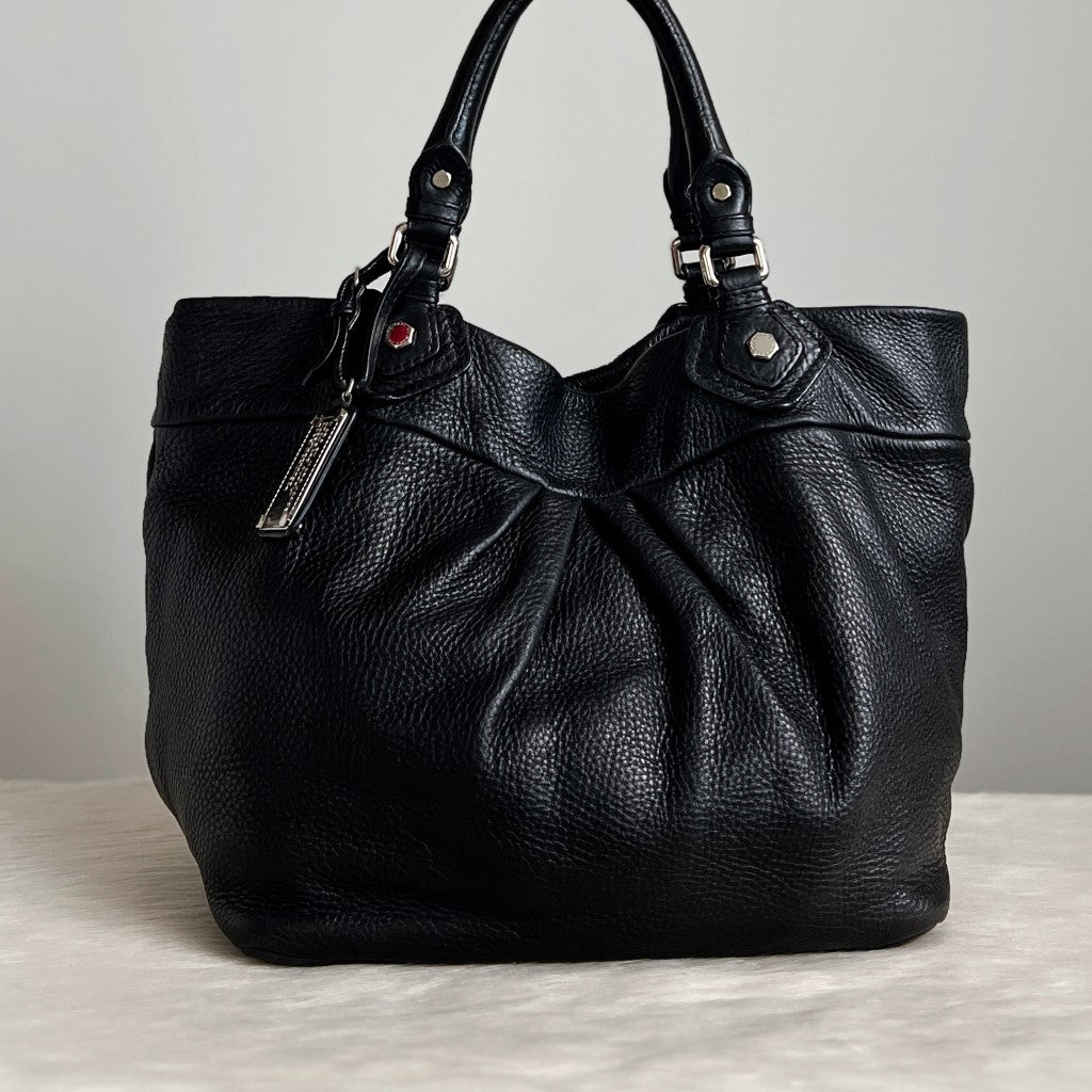 Marc Jacobs Black Leather Charm Detail Shoulder Bag