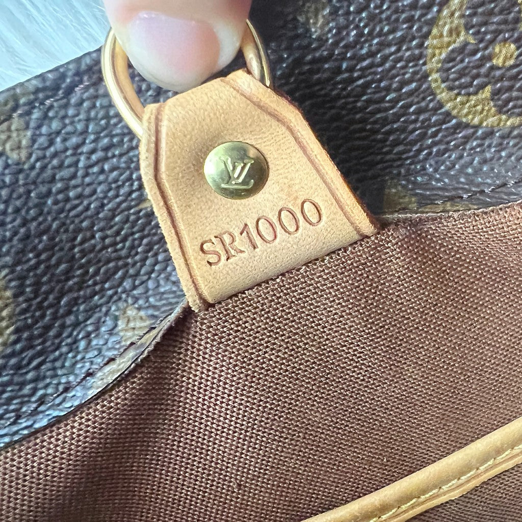 Louis Vuitton Signature Monogram Vavin GM Shoulder Bag